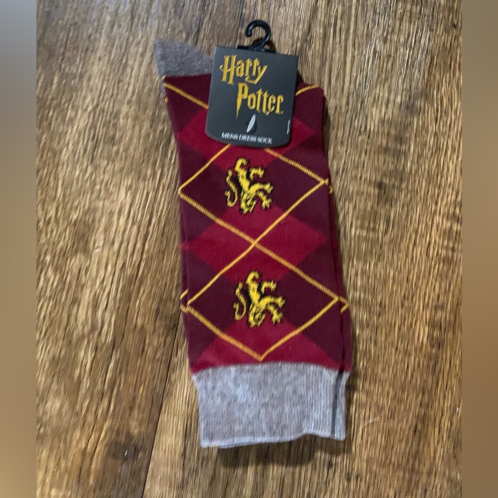 Warner Bros. Harry Potter Gryffindor Dress Socks - Red and Gray